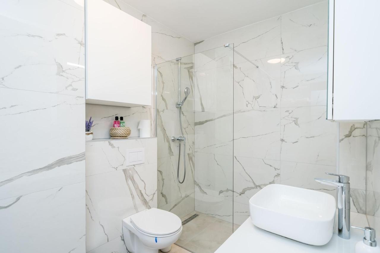 Apartment Nava - New And Spacious Gem - Free Parking Dubrovnik Eksteriør billede