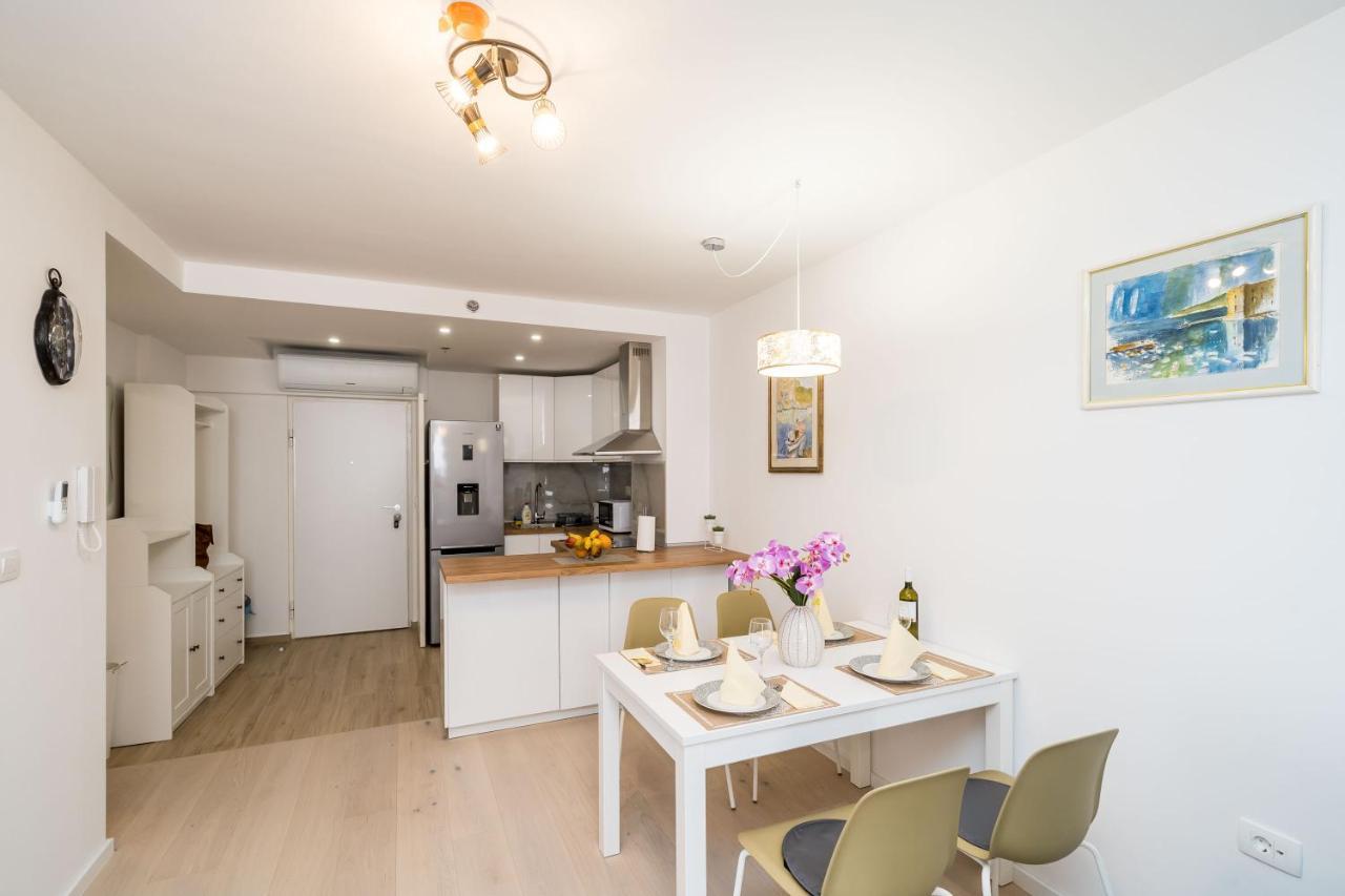 Apartment Nava - New And Spacious Gem - Free Parking Dubrovnik Eksteriør billede