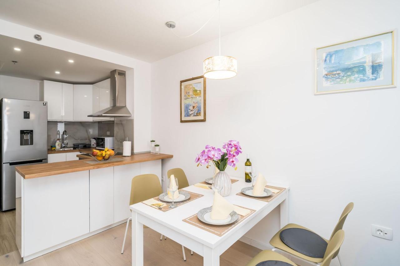 Apartment Nava - New And Spacious Gem - Free Parking Dubrovnik Eksteriør billede