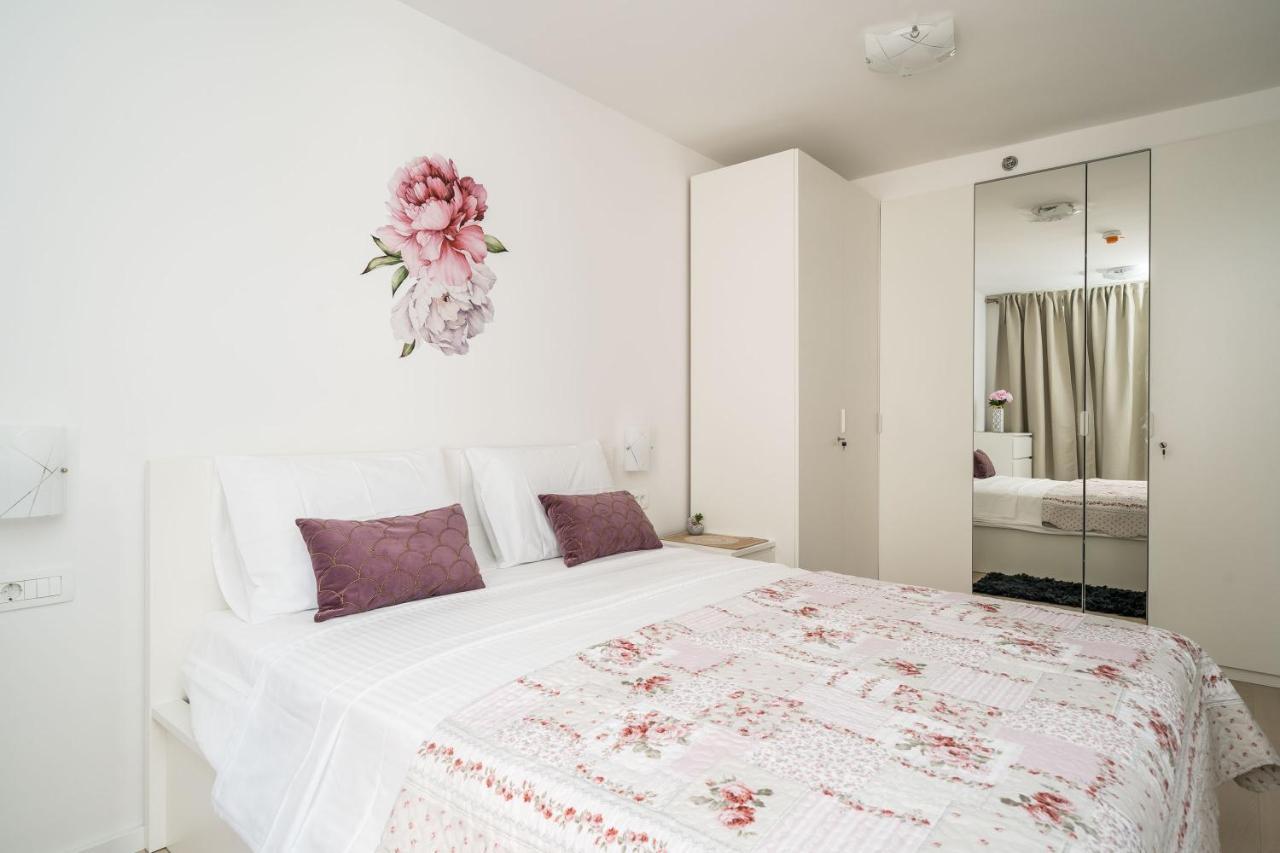Apartment Nava - New And Spacious Gem - Free Parking Dubrovnik Eksteriør billede